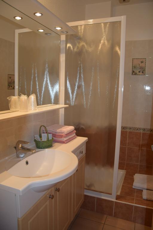 Hotel Bellevue Ayse Kültér fotó